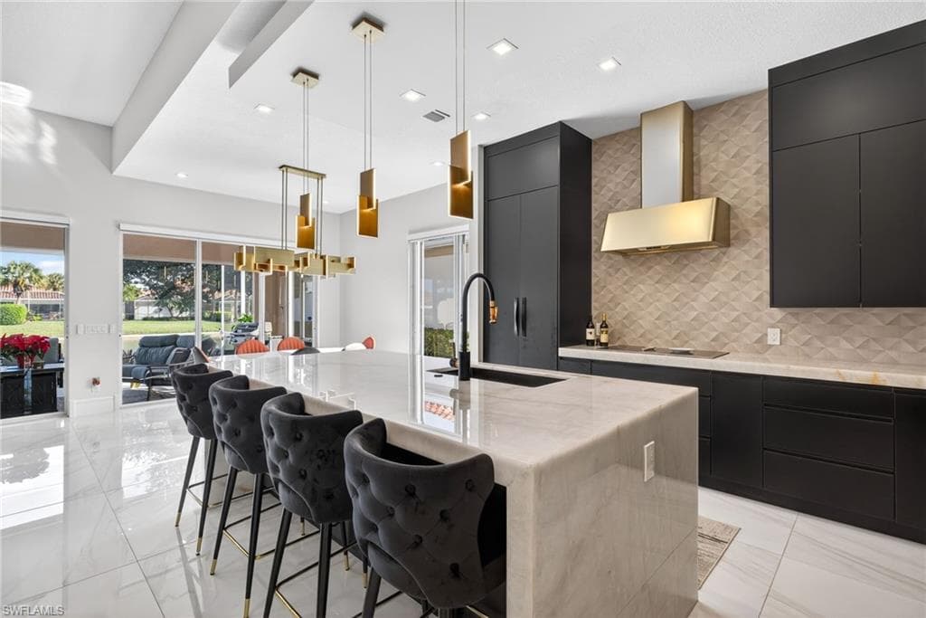 3956 Isla Ciudad CT, NAPLES FL 34109-5