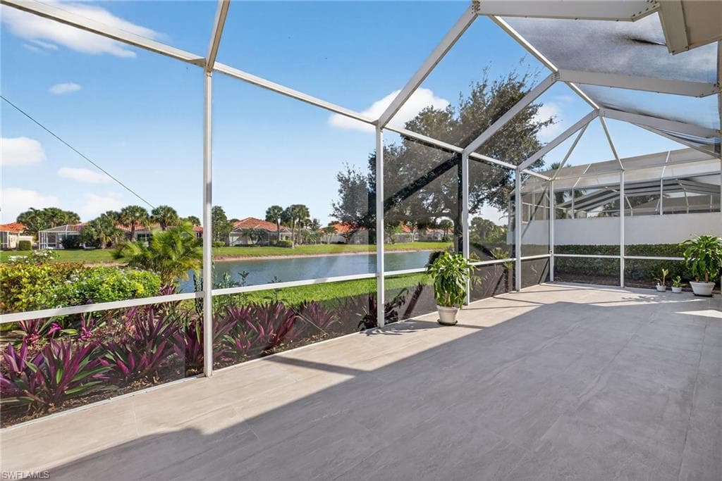 3956 Isla Ciudad CT, NAPLES FL 34109-31