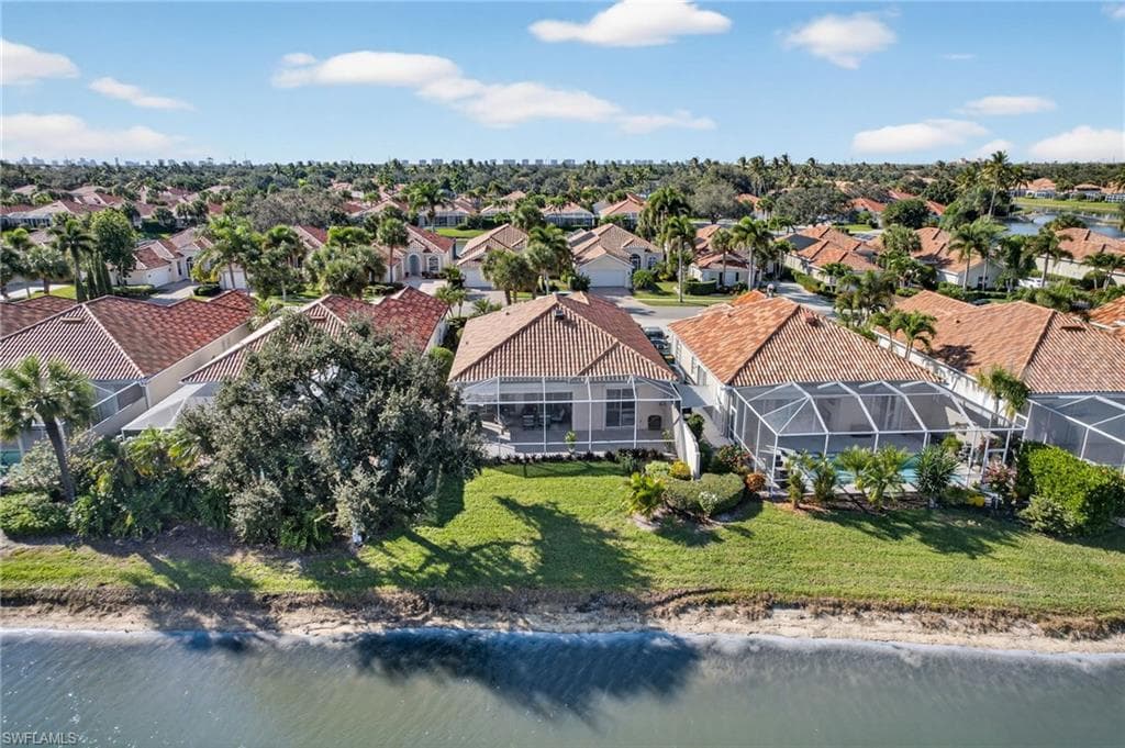 3956 Isla Ciudad CT, NAPLES FL 34109-33