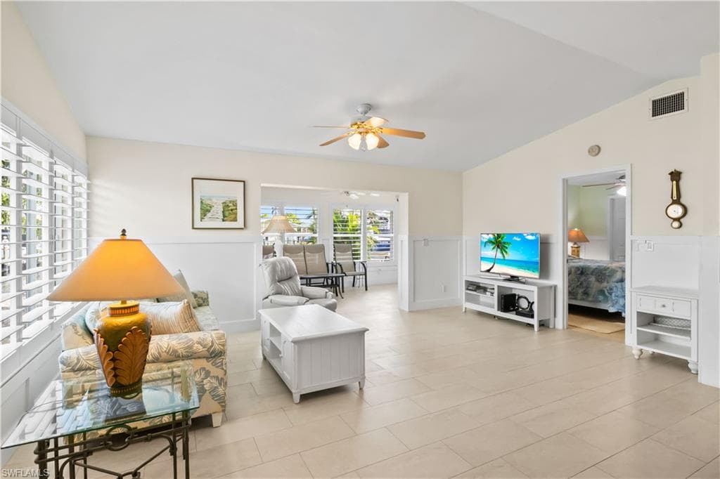 2781 Bruce ST, MATLACHA FL 33993-6