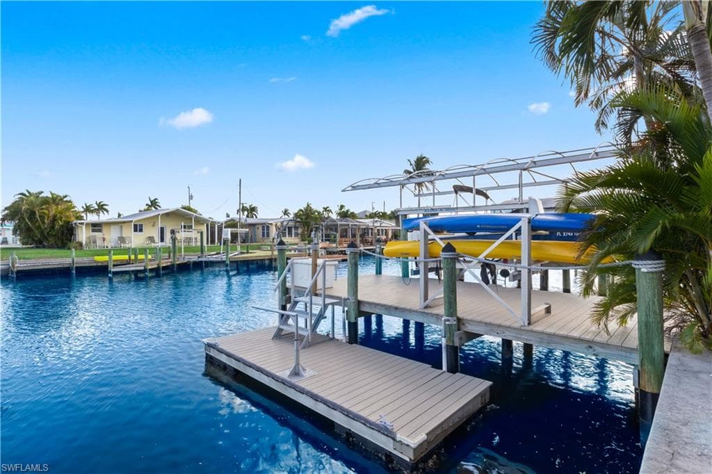 2781 Bruce ST, MATLACHA FL 33993-29