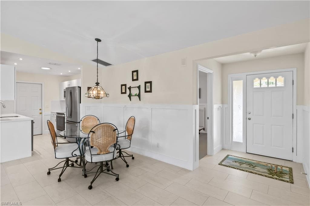 2781 Bruce ST, MATLACHA FL 33993-9