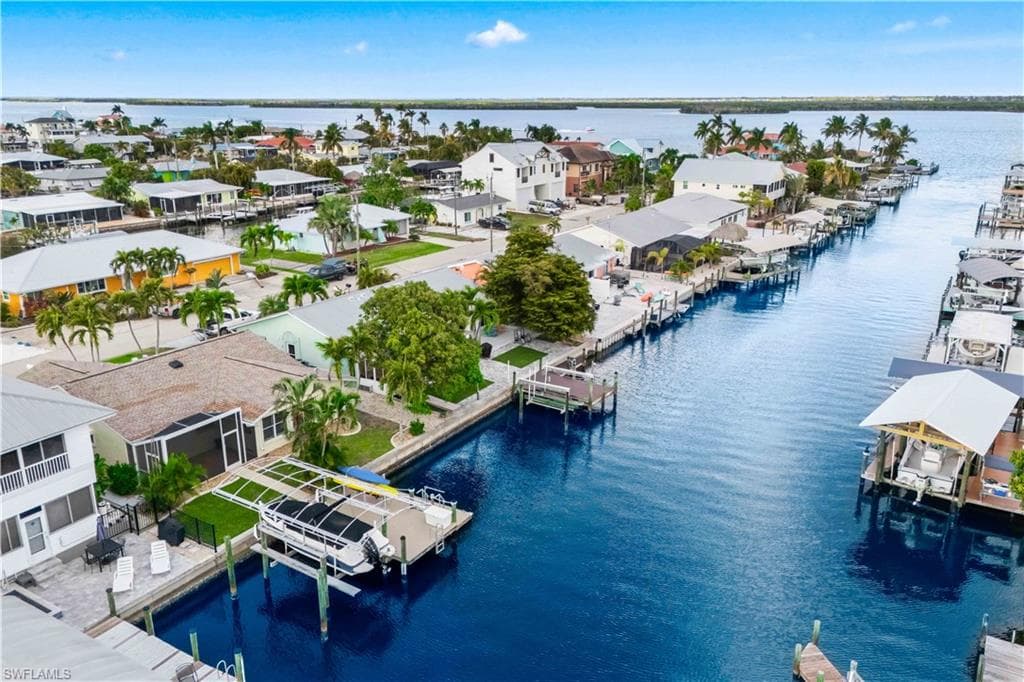 2781 Bruce ST, MATLACHA FL 33993-34