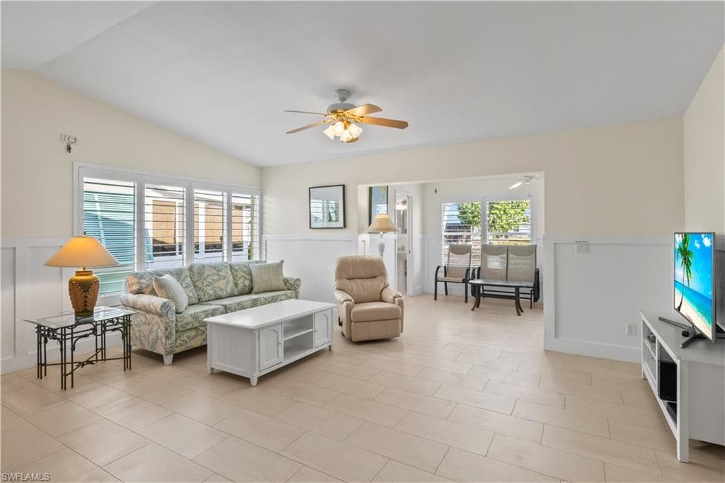 2781 Bruce ST, MATLACHA FL 33993-7