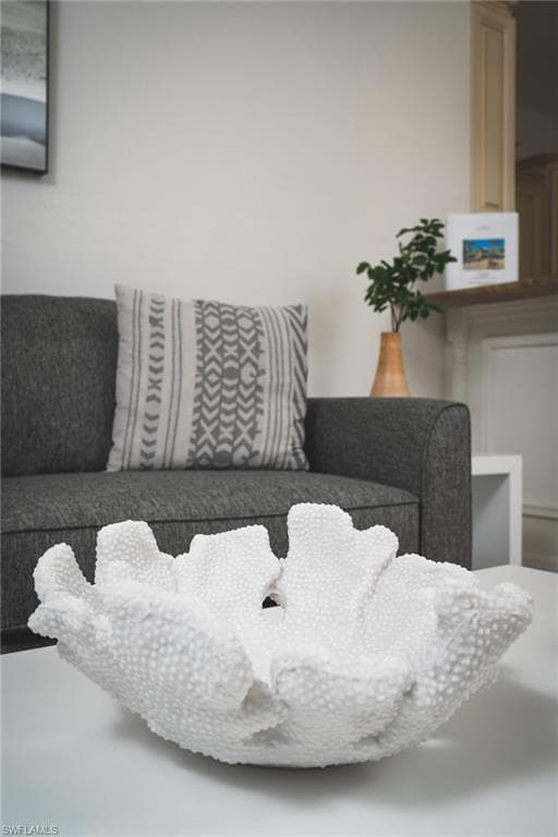 227 Mango ST, FORT MYERS BEACH FL 33931-24