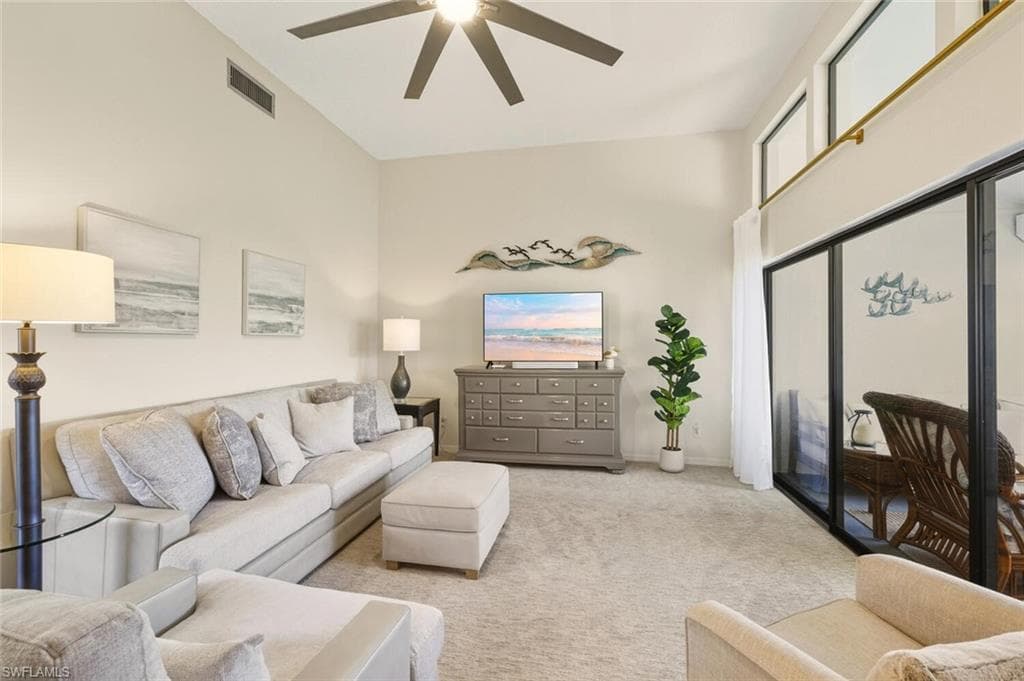 559 Beachwalk CIR # U202, NAPLES FL 34108-2