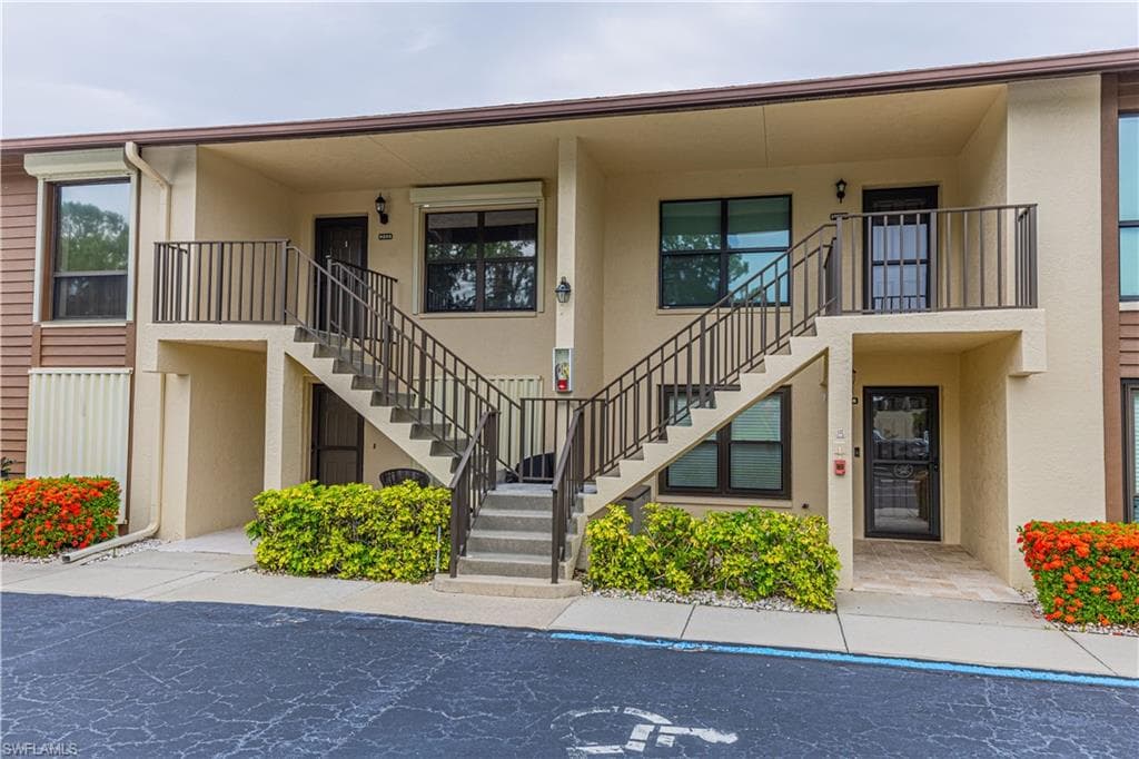 4410 Chantelle DR # 205, NAPLES FL 34112-19