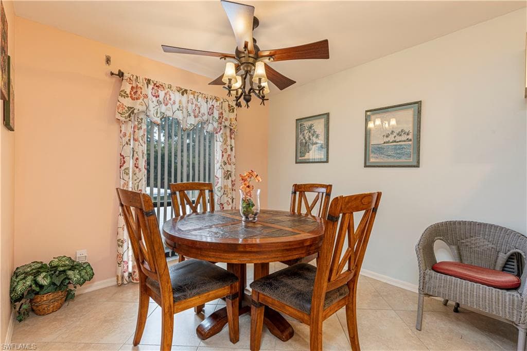 4410 Chantelle DR # 205, NAPLES FL 34112-8