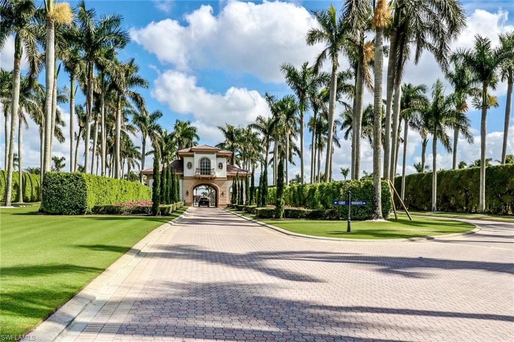 10733 Mirasol DR # 310, MIROMAR LAKES FL 33913-25