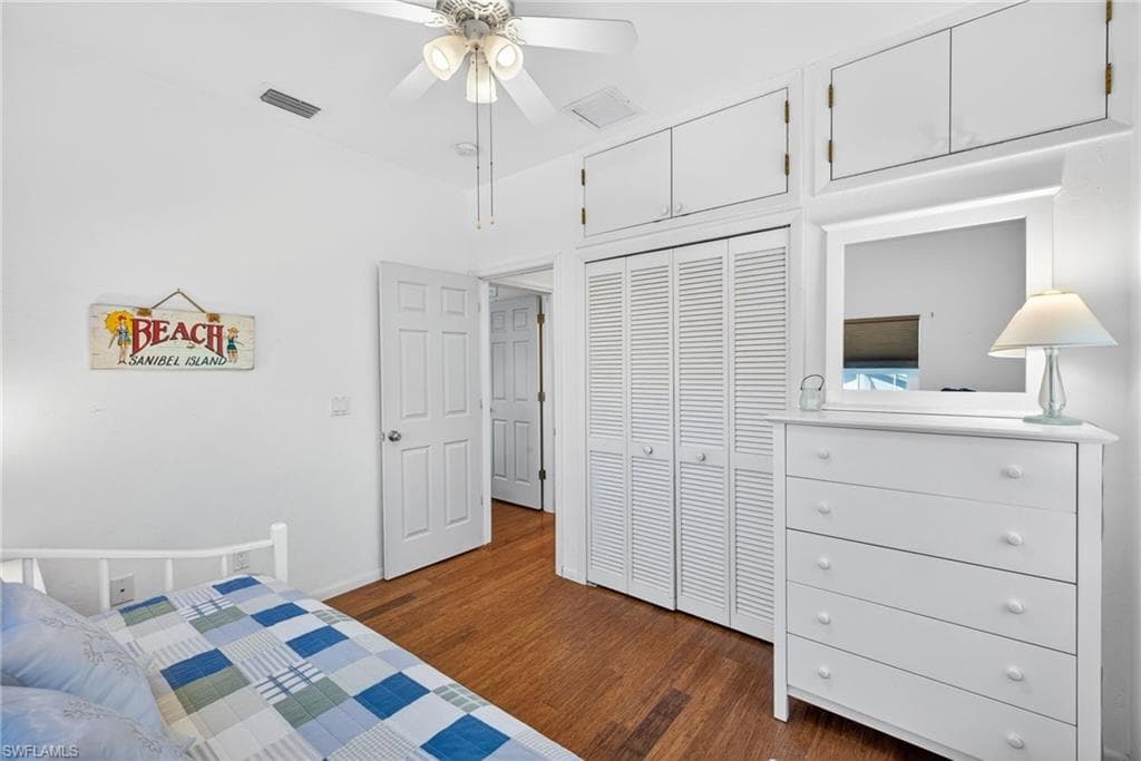 495 E Lake RD, SANIBEL FL 33957-21