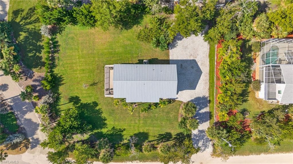 495 E Lake RD, SANIBEL FL 33957-30