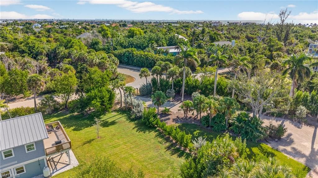 495 E Lake RD, SANIBEL FL 33957-28