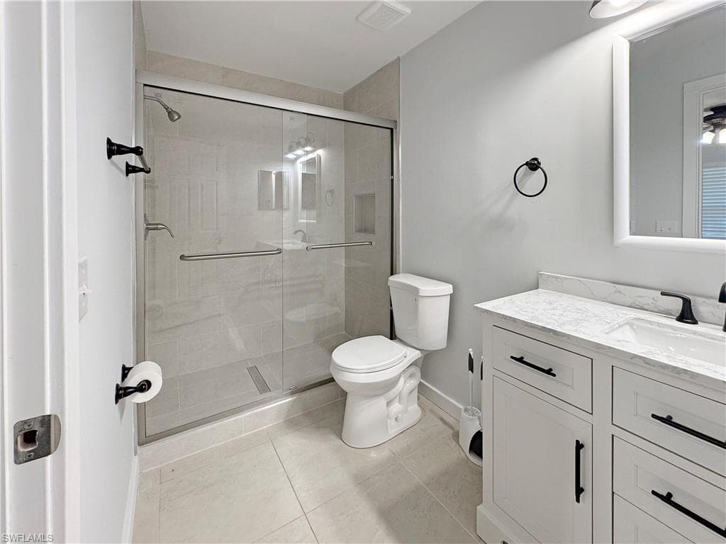 210 Manatee ST, FORT MYERS FL 33913-16