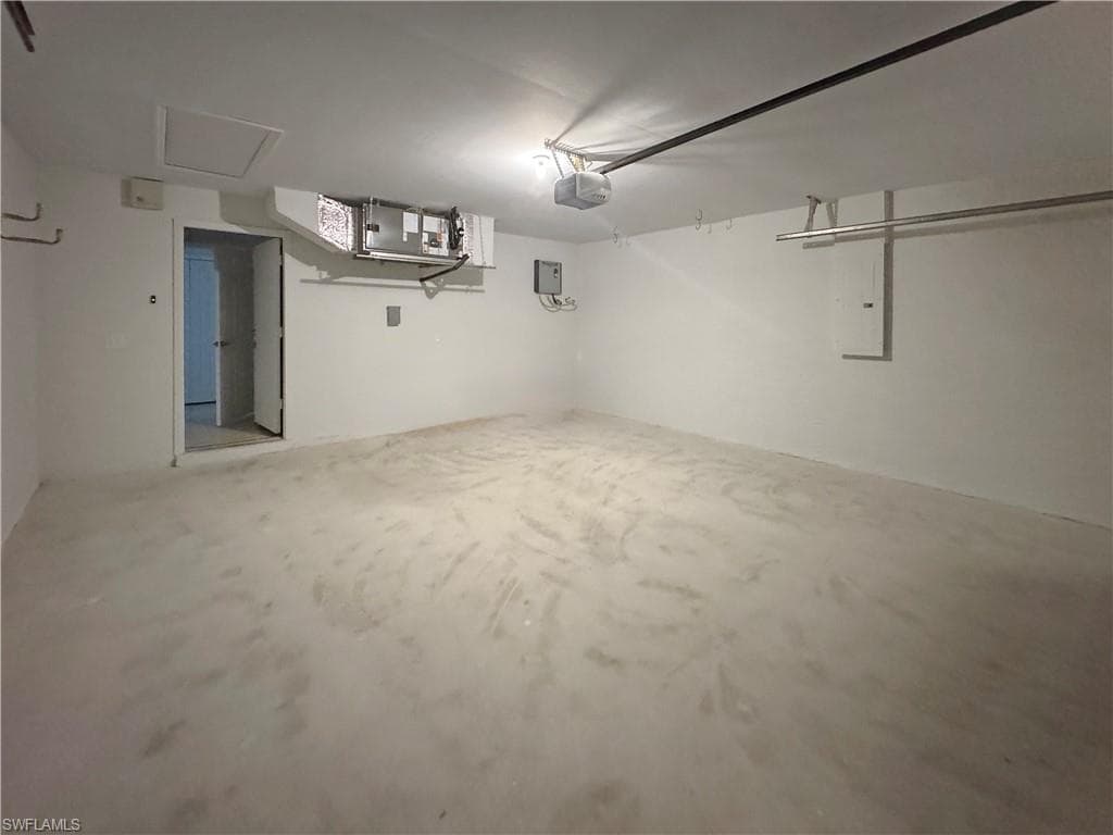 210 Manatee ST, FORT MYERS FL 33913-23