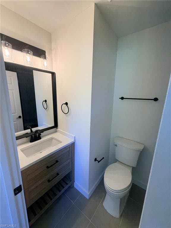 761 W Elkcam CIR # A101, MARCO ISLAND FL 34145-11