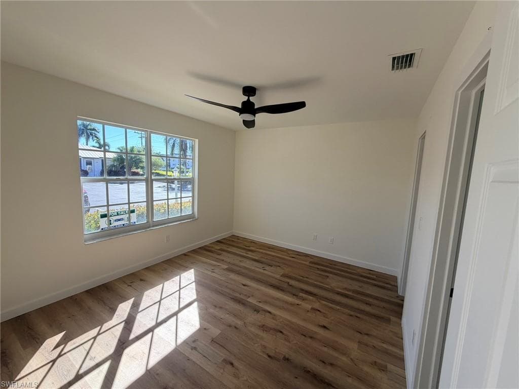 761 W Elkcam CIR # A101, MARCO ISLAND FL 34145-14