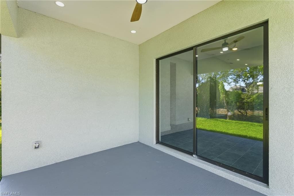 19871 Adams RD, FORT MYERS FL 33908-22