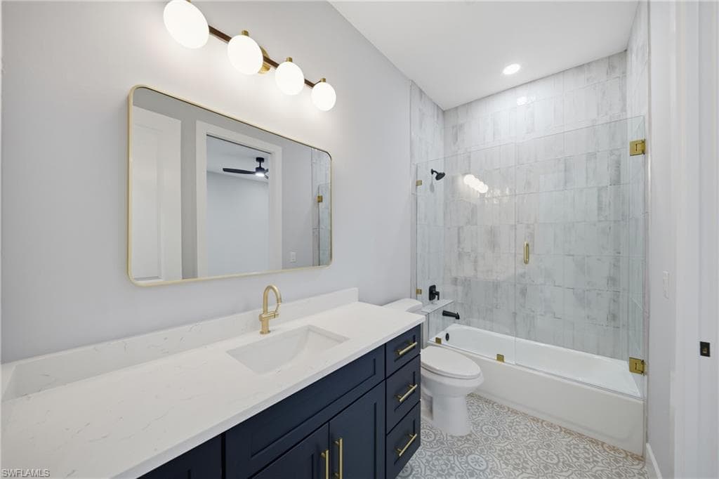 19871 Adams RD, FORT MYERS FL 33908-16