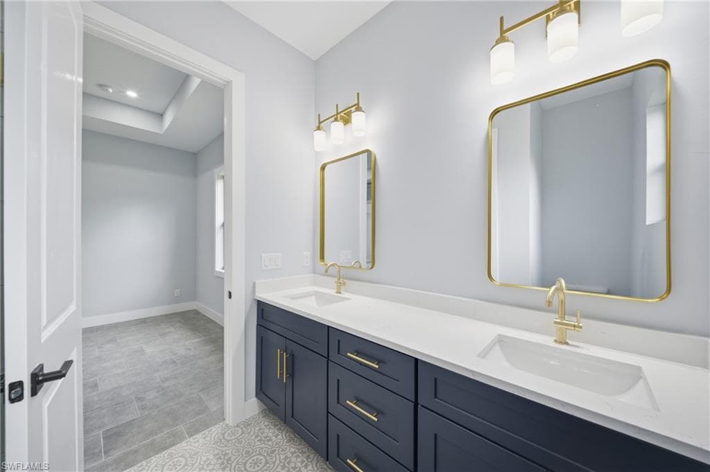 19871 Adams RD, FORT MYERS FL 33908-13