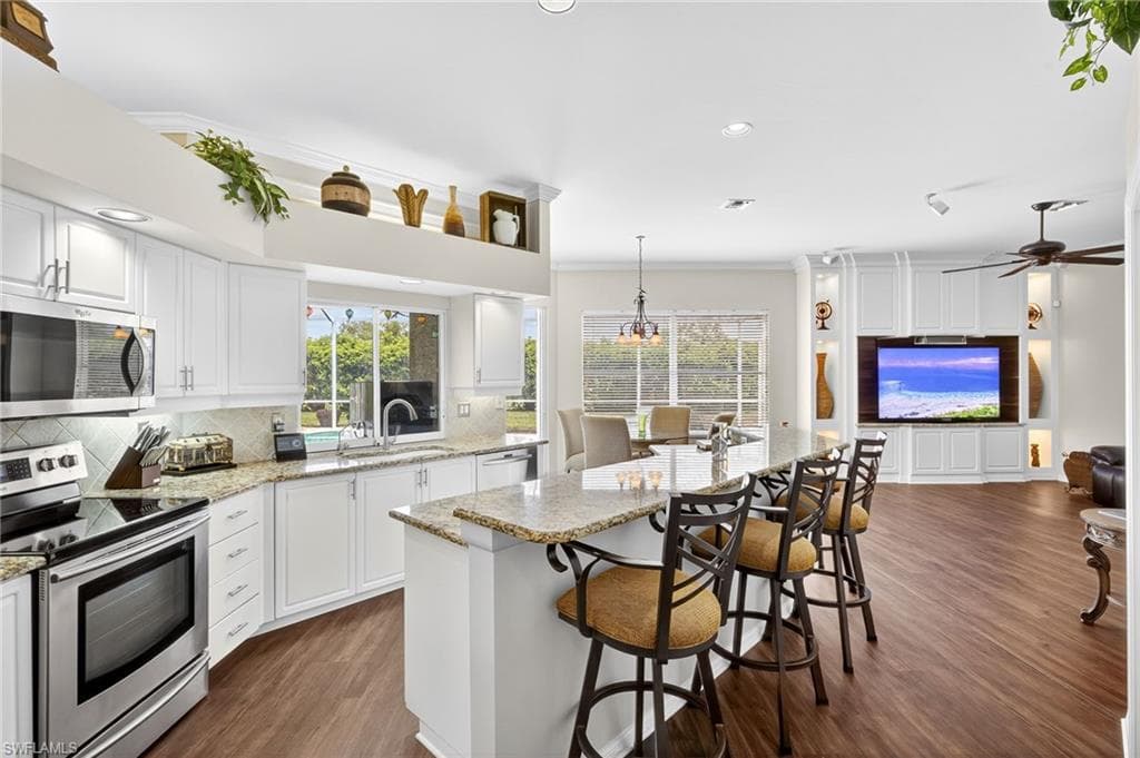 8350 Trentwood CT, FORT MYERS FL 33912-8