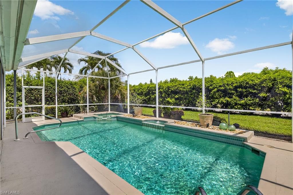 8350 Trentwood CT, FORT MYERS FL 33912-30