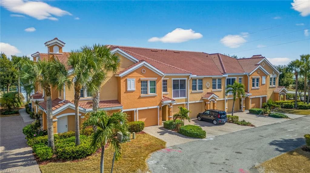 1854 Concordia Lake CIR # 806, CAPE CORAL FL 33909-4