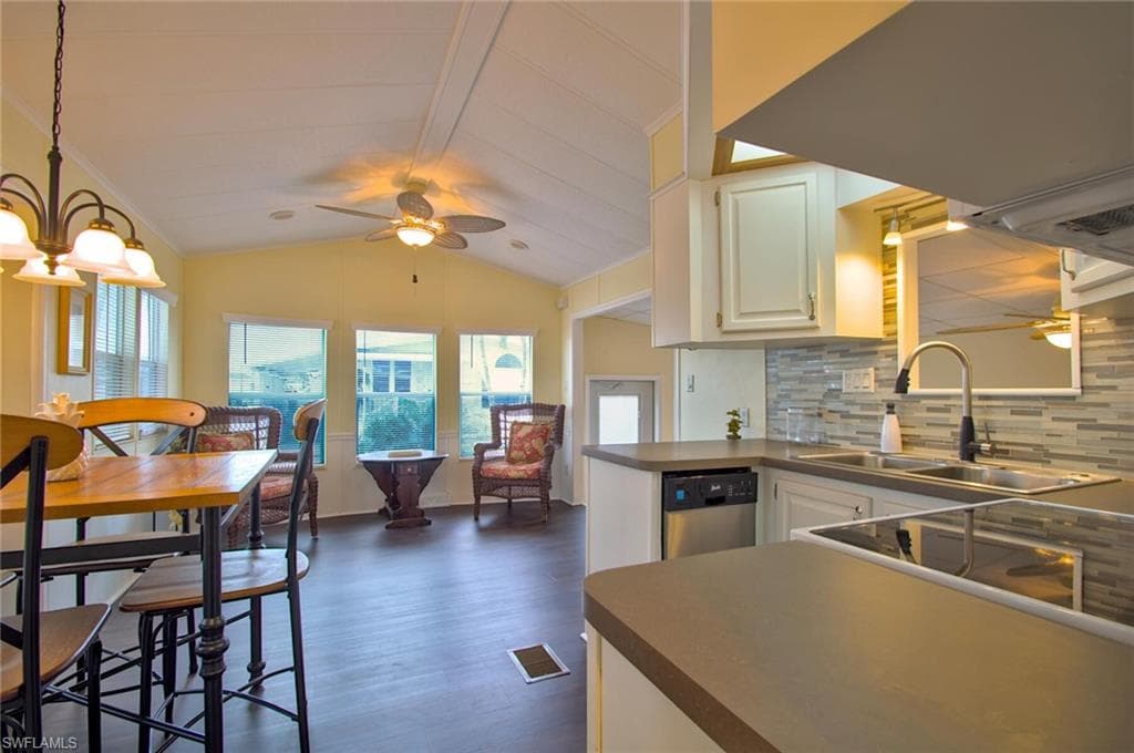 16331 Hermit Thrush LN, FORT MYERS FL 33908-11