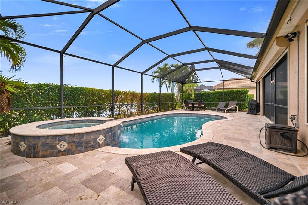 8264 Potomac LN, NAPLES FL 34104-38