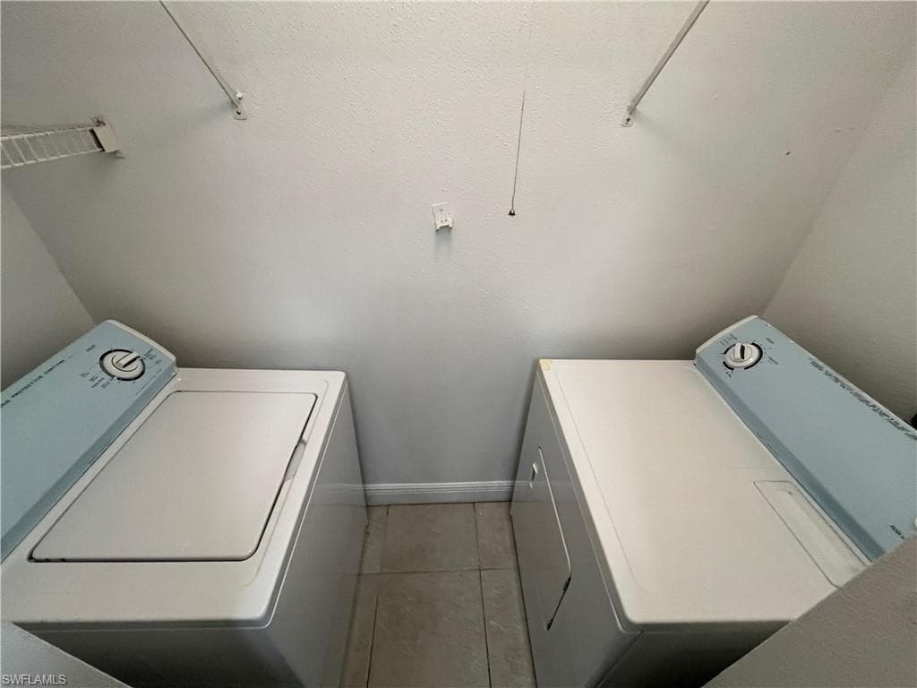 2885 Winkler AVE # 617, FORT MYERS FL 33916-8