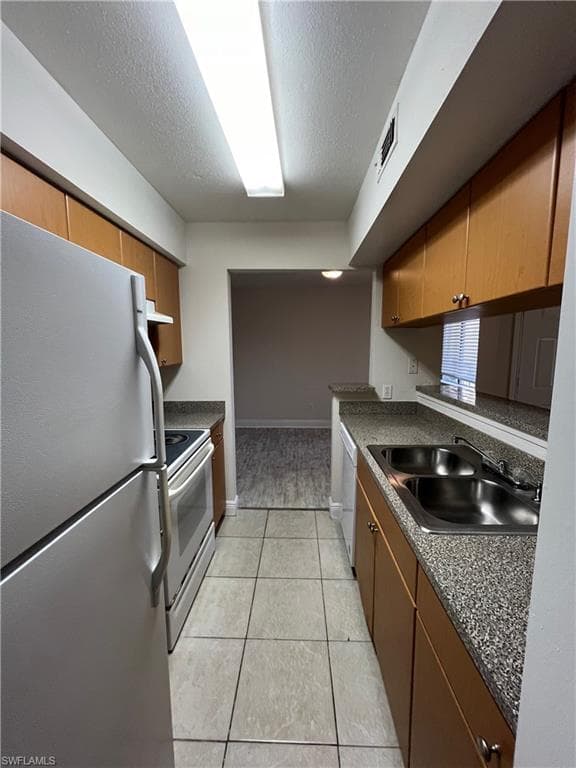 2885 Winkler AVE # 617, FORT MYERS FL 33916-9