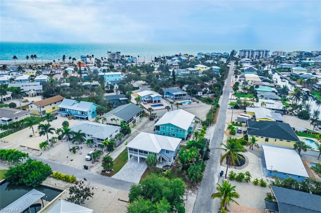 431 Lazy WAY, FORT MYERS BEACH FL 33931-5