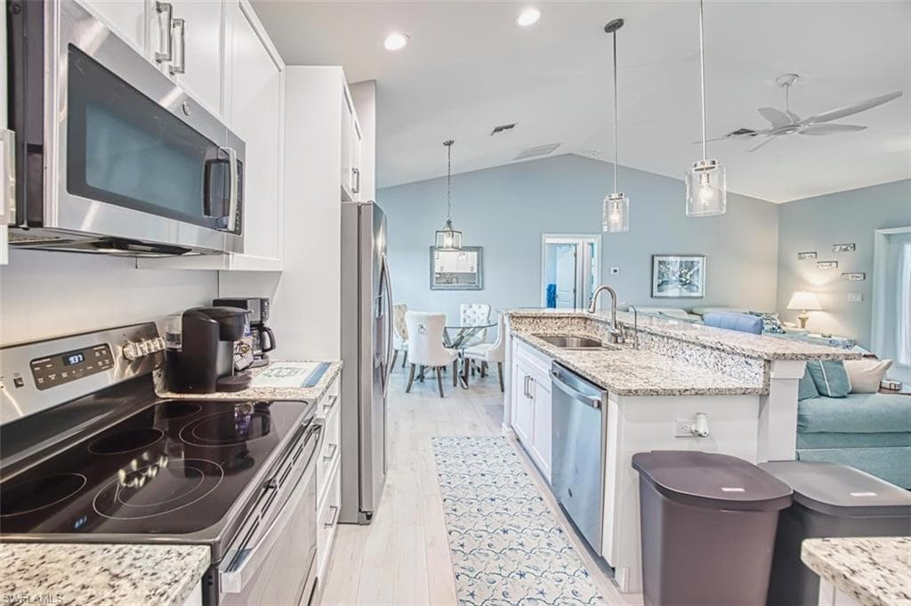 431 Lazy WAY, FORT MYERS BEACH FL 33931-16