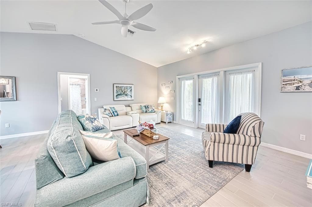 431 Lazy WAY, FORT MYERS BEACH FL 33931-19