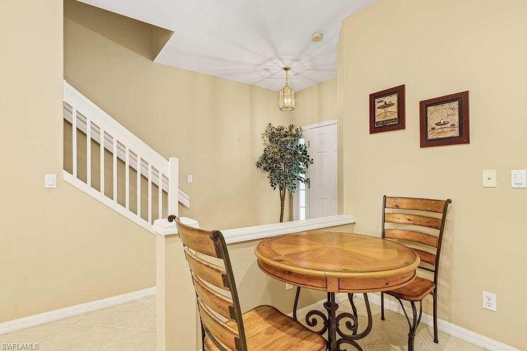 8381 Village Edge CIR # 3, FORT MYERS FL 33919-12