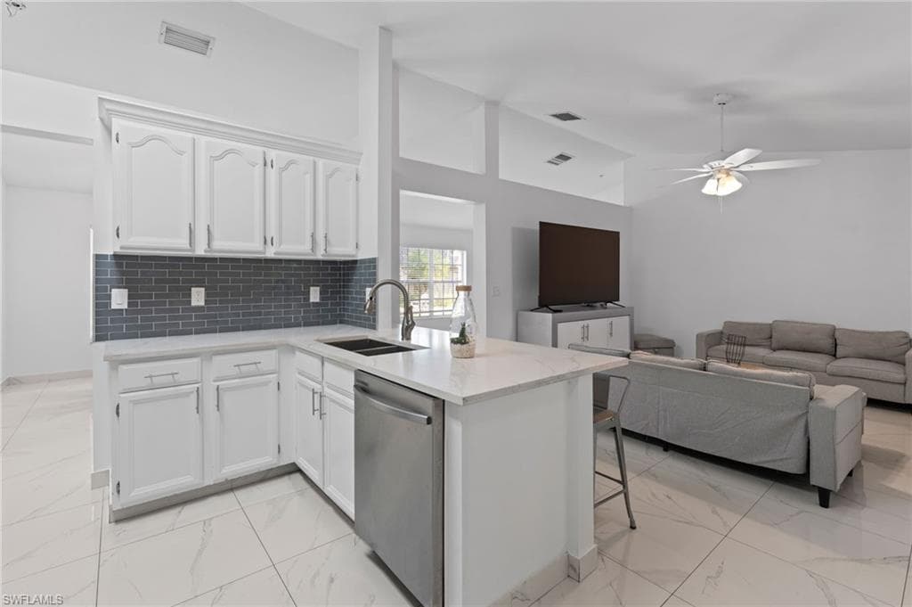 7780 Scarlet CT, NAPLES FL 34104-11