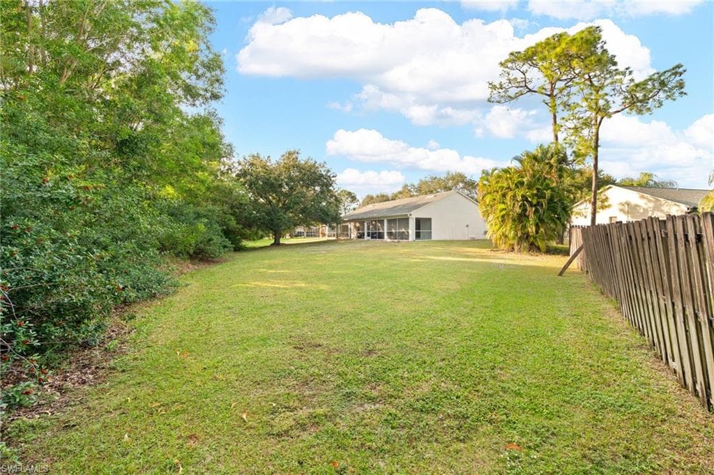 7780 Scarlet CT, NAPLES FL 34104-27