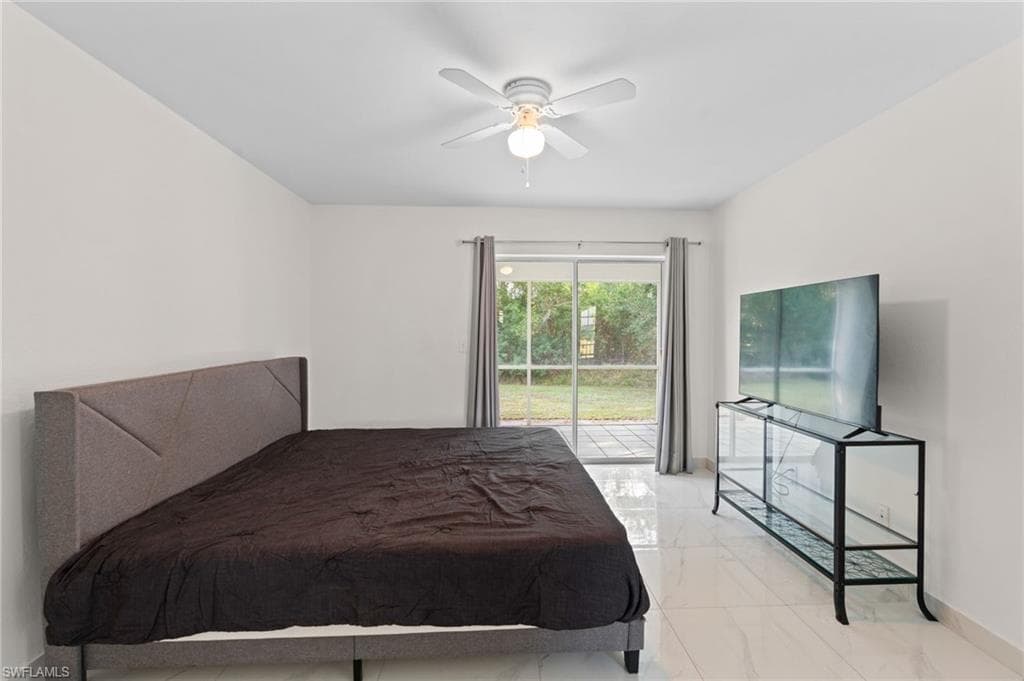 7780 Scarlet CT, NAPLES FL 34104-17