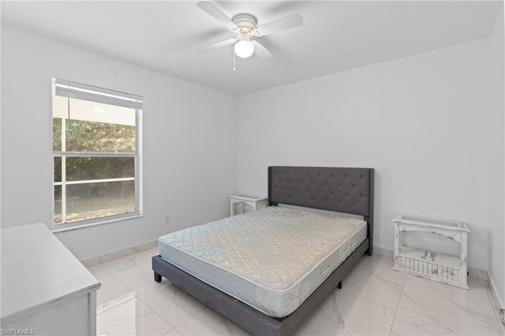 7780 Scarlet CT, NAPLES FL 34104-20