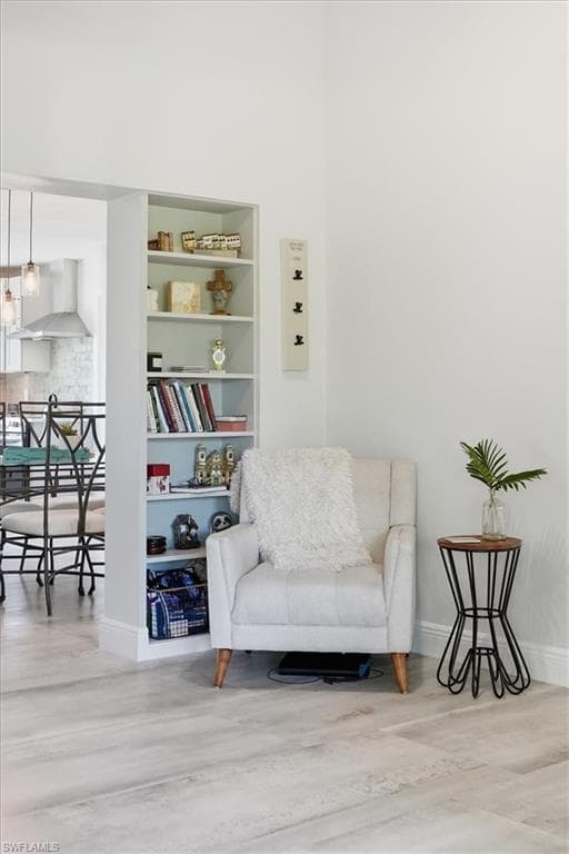 1023 El Valle AVE, FORT MYERS FL 33919-15