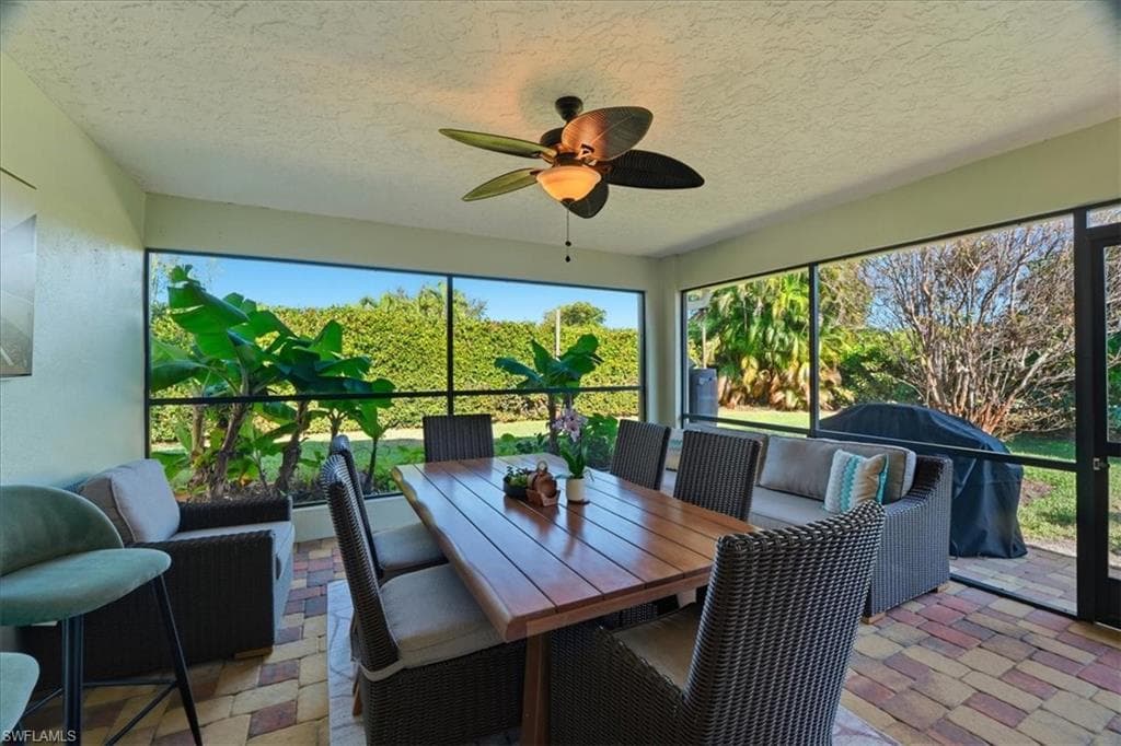 1023 El Valle AVE, FORT MYERS FL 33919-35