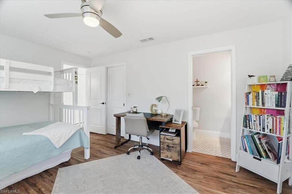 1023 El Valle AVE, FORT MYERS FL 33919-29