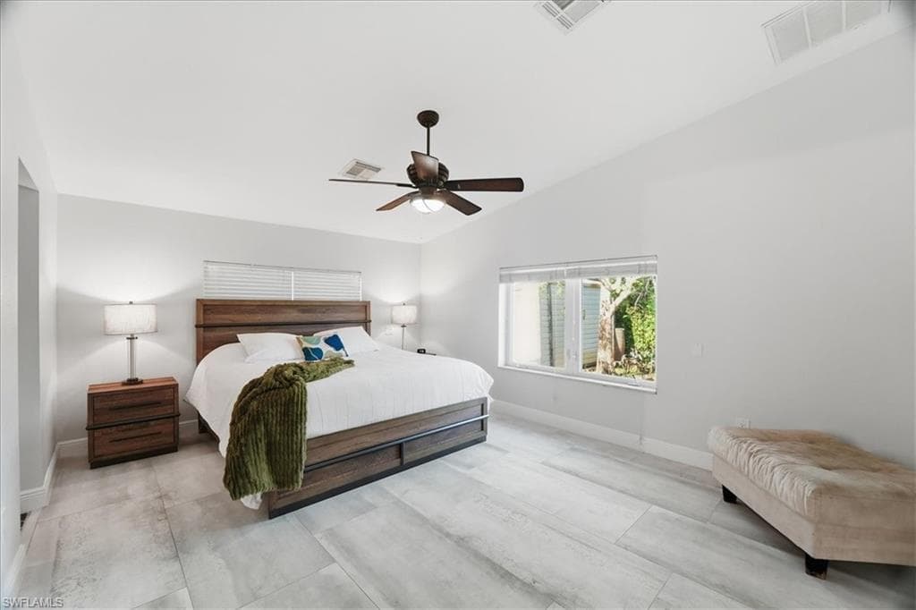 1023 El Valle AVE, FORT MYERS FL 33919-18