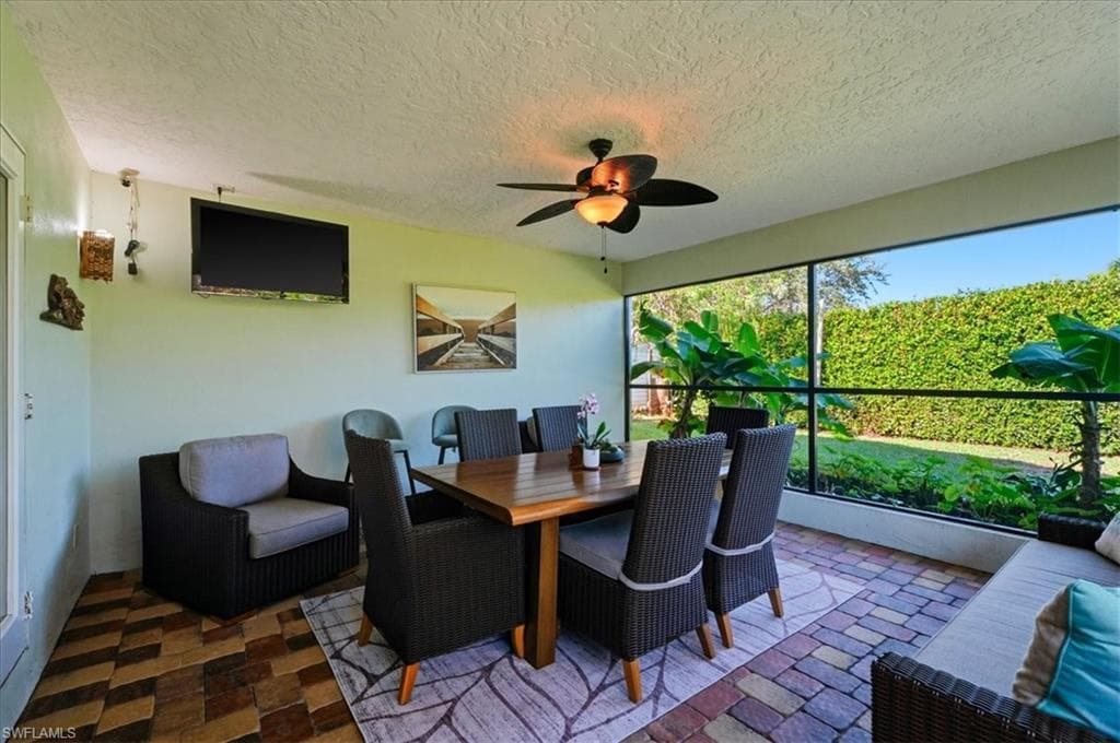 1023 El Valle AVE, FORT MYERS FL 33919-34