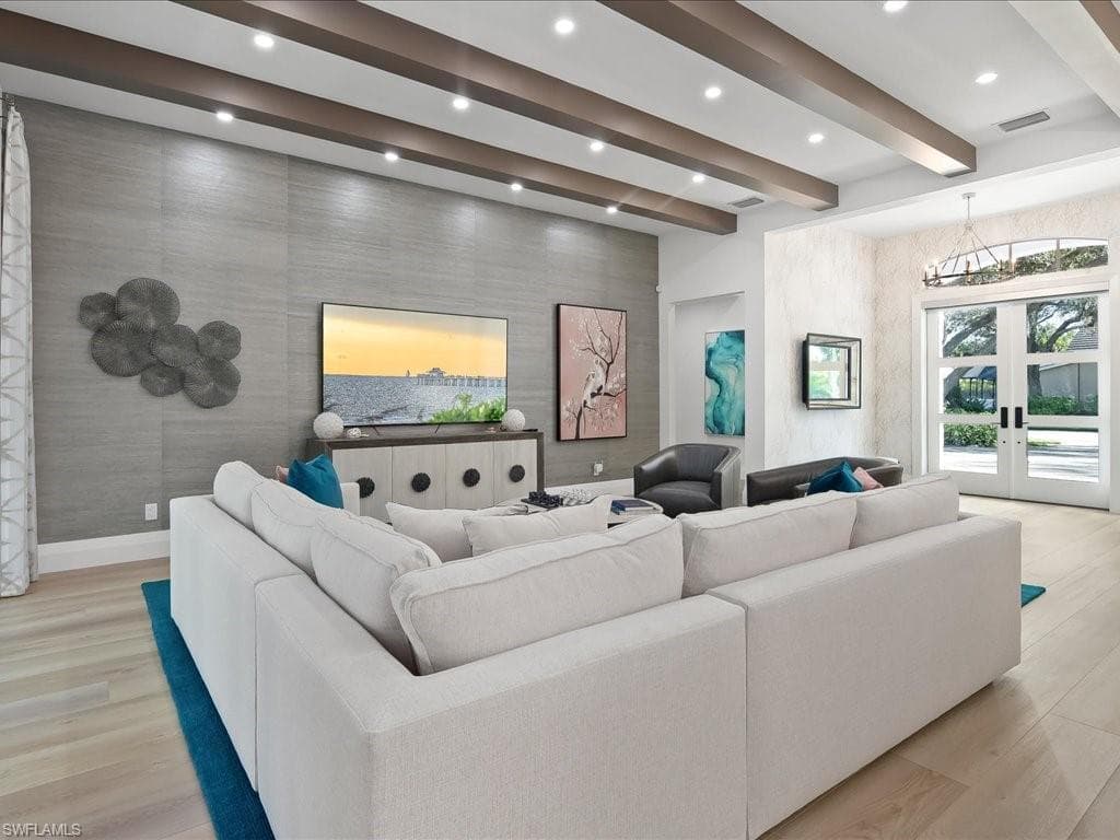 6665 Mill Run CIR, NAPLES FL 34109-5