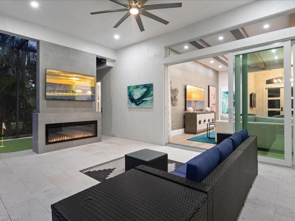 6665 Mill Run CIR, NAPLES FL 34109-44