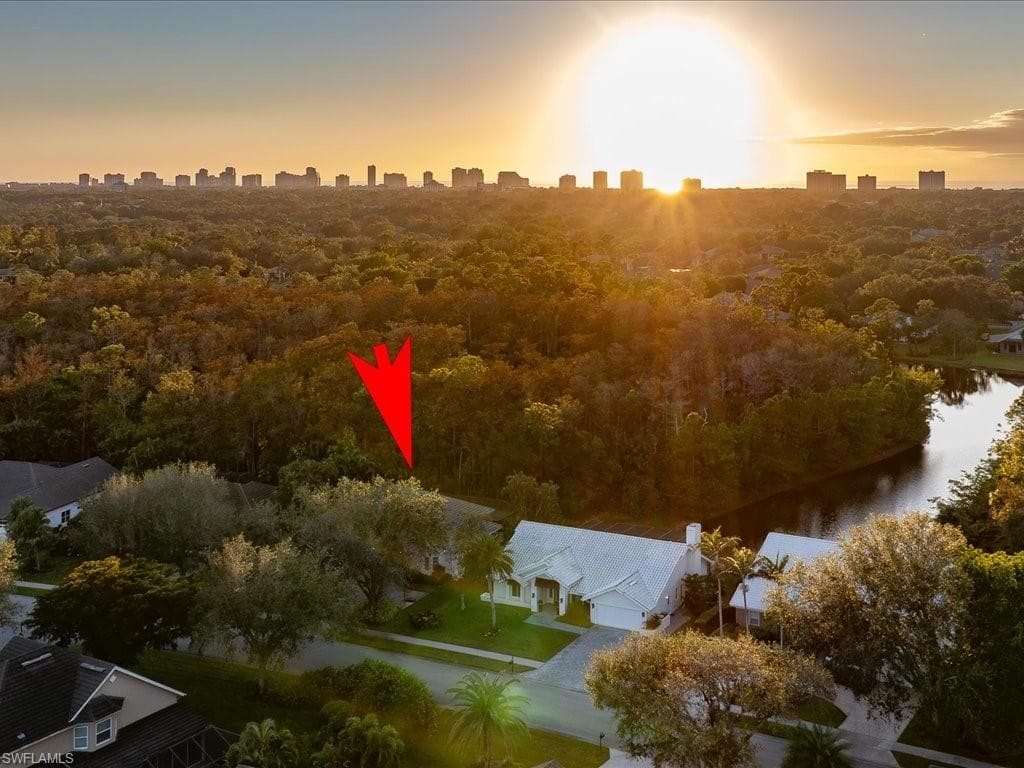 6665 Mill Run CIR, NAPLES FL 34109-47