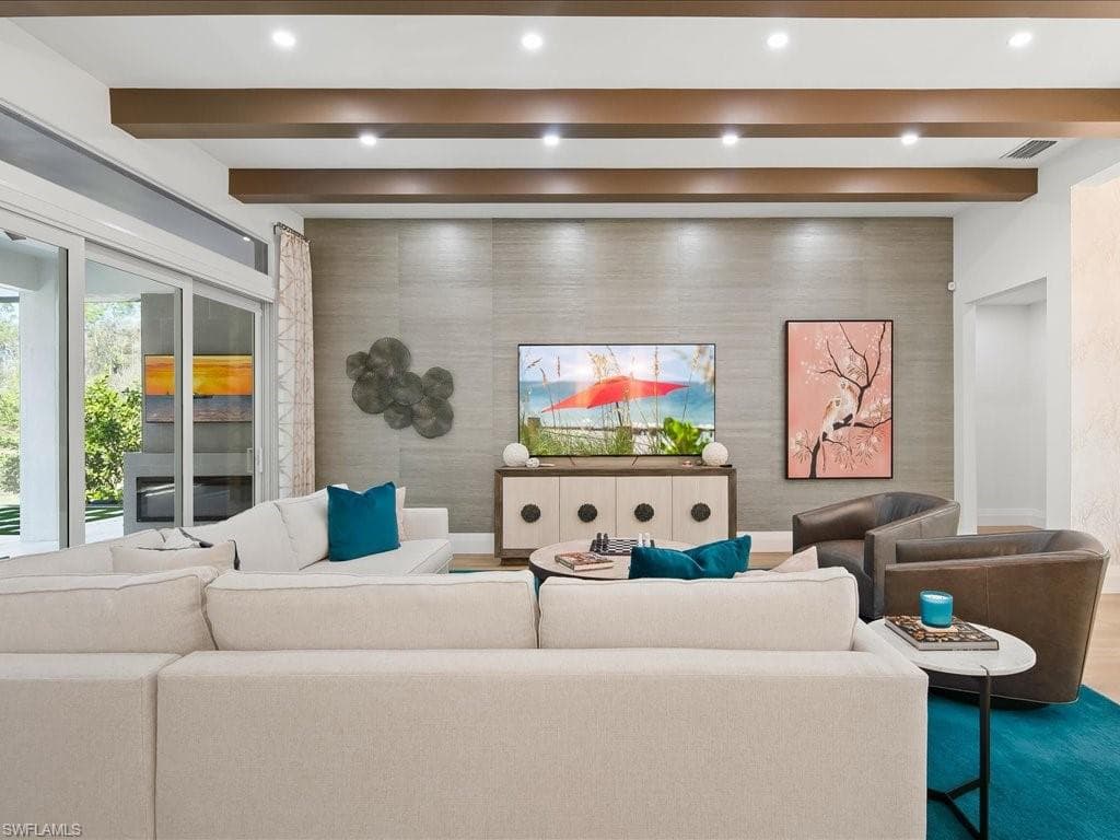 6665 Mill Run CIR, NAPLES FL 34109-7