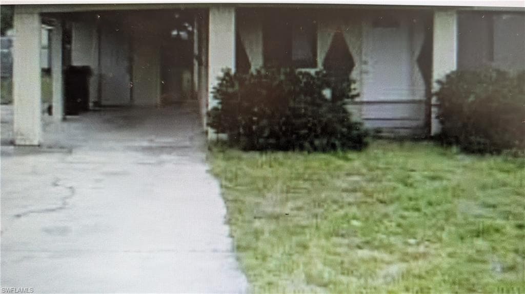 3413 Jeffcott ST, FORT MYERS FL 33916-1