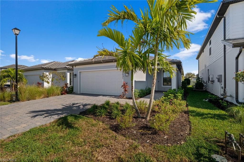 25031 Surf Haven LN, BONITA SPRINGS FL 34135-41