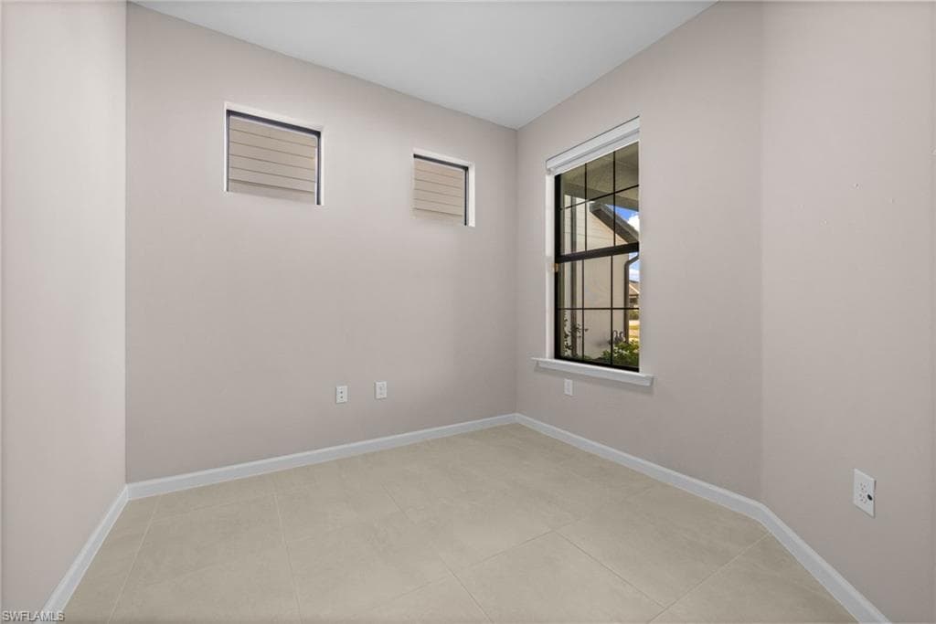 25031 Surf Haven LN, BONITA SPRINGS FL 34135-12